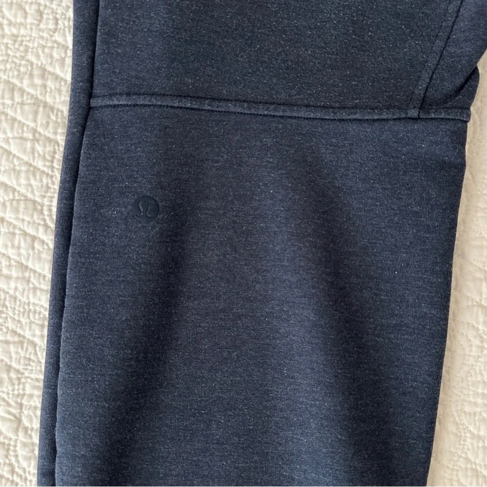 Lululemon City Sweat Jogger Pant Mustang Logo Men’s Large Heathered True Navy
